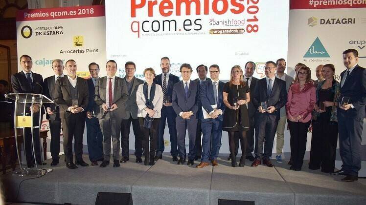 Foto de familia Entrega premios Qcom|Entrega del premio Qcom.es Eduardo Baamonde